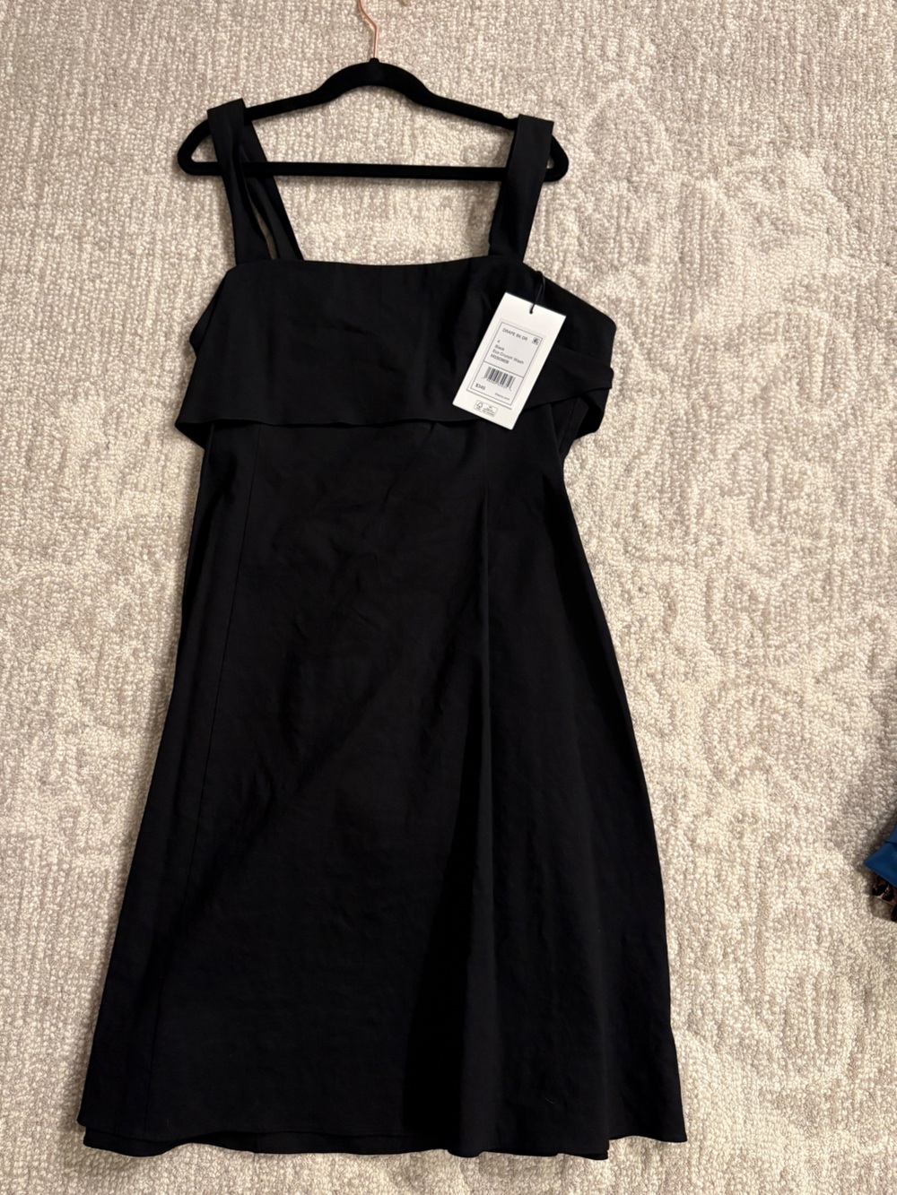 Theory NWT women’s Black Dress Tie Back Eco Crunch Wash